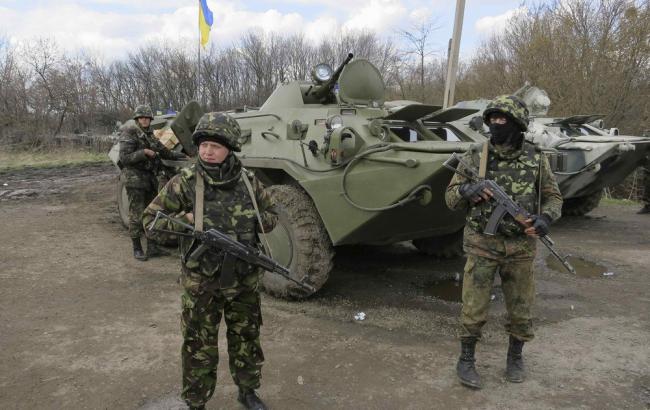 Ситуация на Донбассе стабильно неспокойная, - штаб АТО