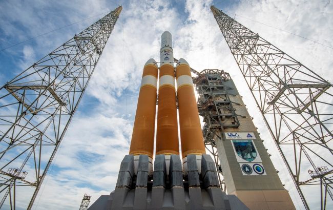 Сверхтяжелая ракета Delta IV Heavy выведет на орбиту груз Пентагона. Трансляция