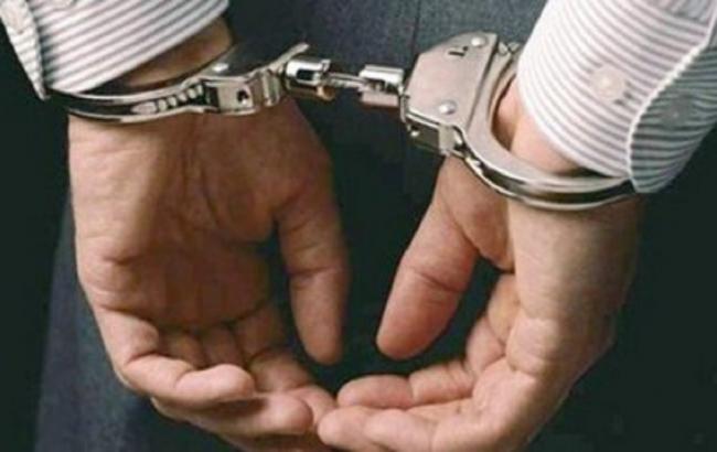 Суд взяв під варту юнака, який напав з ножем на дитину