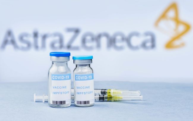 Франція також вирішила не вакцинувати літніх людей препаратом AstraZeneca