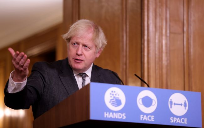 У школах Британії безпечні умови для дітей в умовах пандемії, - Джонсон