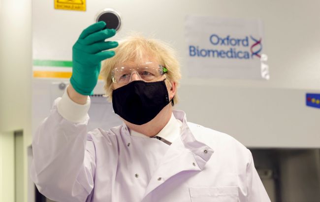 Джонсон назвал "британский" штамм коронавируса более смертельным