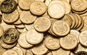 В НБУ пояснили, чи замінять 50 копійок на шаги і що буде з монетами в обігу