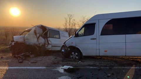 В Одеській області сталося ДТП за участю двох мікроавтобусів і маршрутки