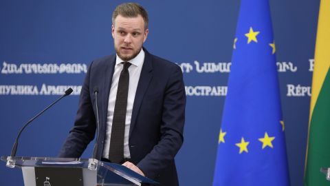 Глава МЗС Литви закликав Лукашенка скласти повноваження