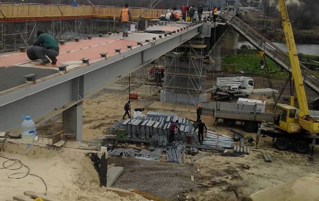 Убытки во время ремонта моста в Станице: дело направили в суд