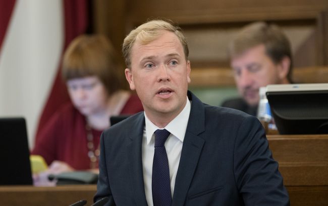 Правительство Латвии сделает публичным список компаний, которые сотрудничают с РФ и Беларусью