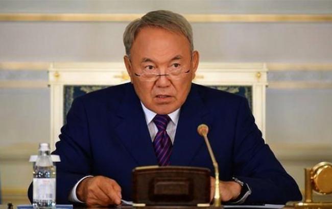 Назарбаев призвал Обаму к более активному участию в разрешении конфликта на Донбассе