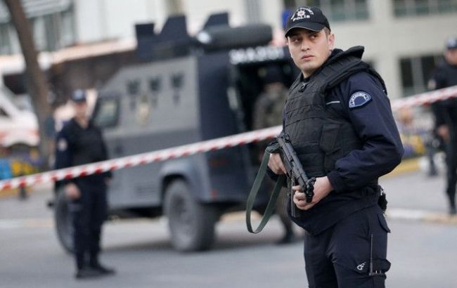 На південному сході Туреччини підірвалося авто з військовими, четверо загиблих