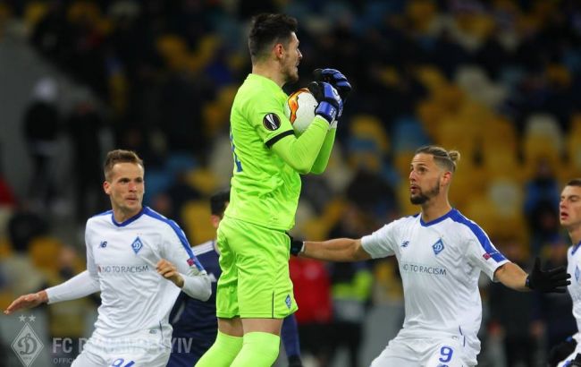 УЕФА наказал "Динамо" частичным закрытием трибун стадиона