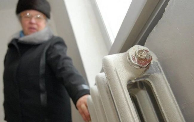 Як в Києві допомагатимуть літнім та маломобільним людям взимку: у мерії розкрили деталі