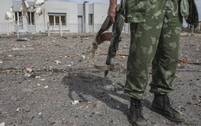 Боевики за сутки четыре раза обстреляли донецкий аэропорт, - СНБО