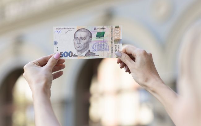 Самые высокие номиналы: НБУ назвал наиболее распространенные банкноты гривны