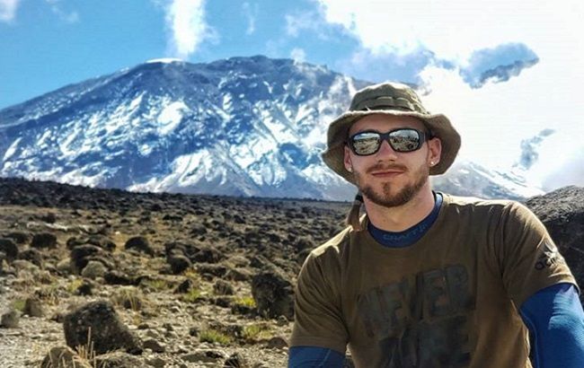 Украина - не Раша: ветеран АТО поднялся на Килиманджаро