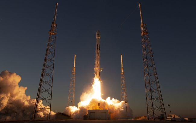 SpaceX вивела на орбіту ще більше 50 супутників Starlink: відео