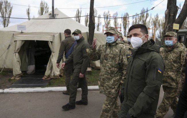 Зеленский посетил участок разведения сил на Донбассе