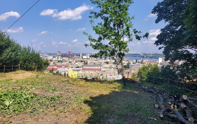 Після років занепаду. В історичному Подолі у Києві з'явилася оновлена локація