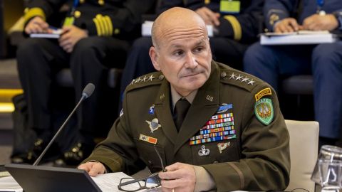 Війна в Україні "ледве торкнулася" небезпечних бойових частин армії РФ, - генерал США