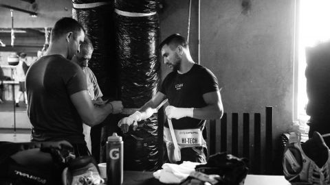 Ломаченко в бою против Кроллы получил травму