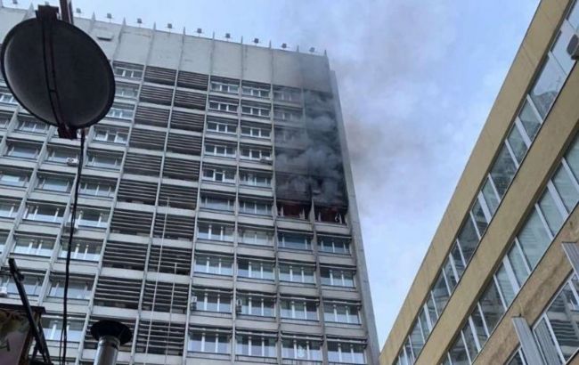 В Киеве горело здание "Киевпроекта"