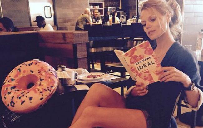 Ольга Фреймут рассказала, какие книги должна прочесть каждая панянка