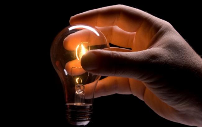 В Крыму в 2015 г. электроэнергия для населения подорожает на 30%