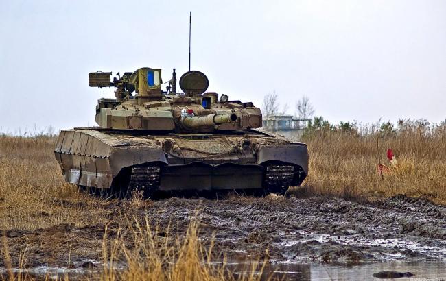 У Харкові презентували новий український танк "Оплот"