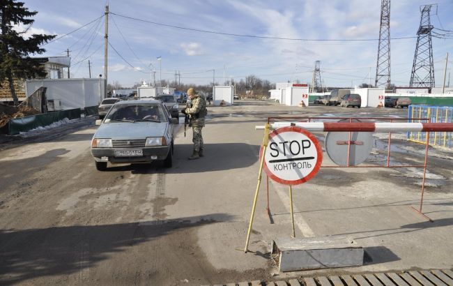 На Донбассе в очереди на КПВВ умер человек