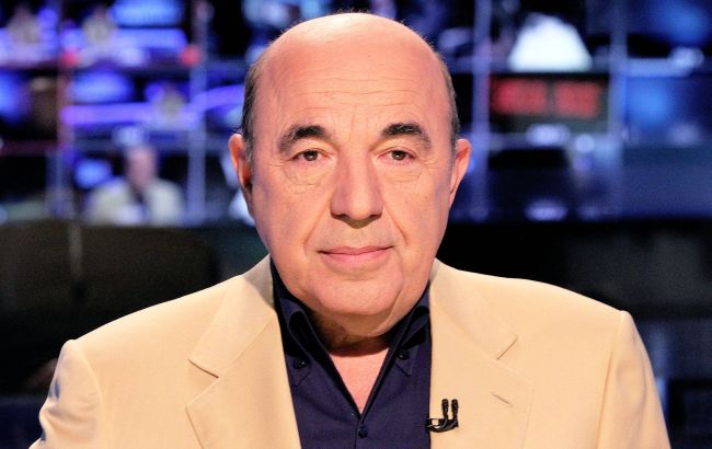 Рабинович: власти пора признать поражение в борьбе с коррупцией