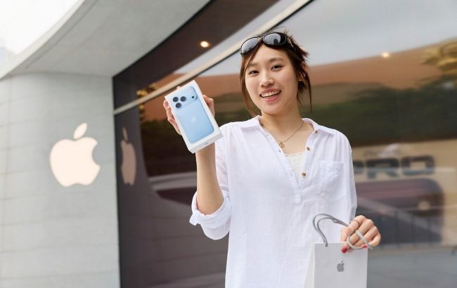 Офіційні iPhone в Україні за тиждень після США: як змінився ринок під час війни