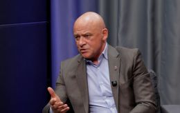 "Никогда не был гражданином РФ": интервью с Геннадием Трухановым