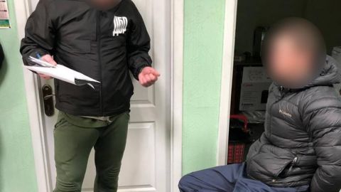 Сотрудника ГСЧС в Запорожской обл. задержали на взятке