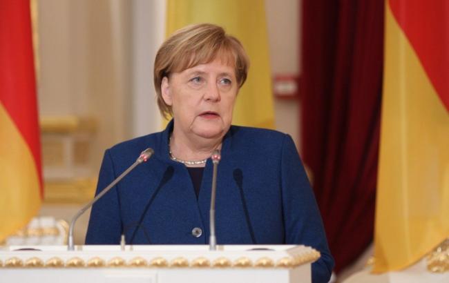 Меркель: требования МВФ к Украине являются достаточно высокими