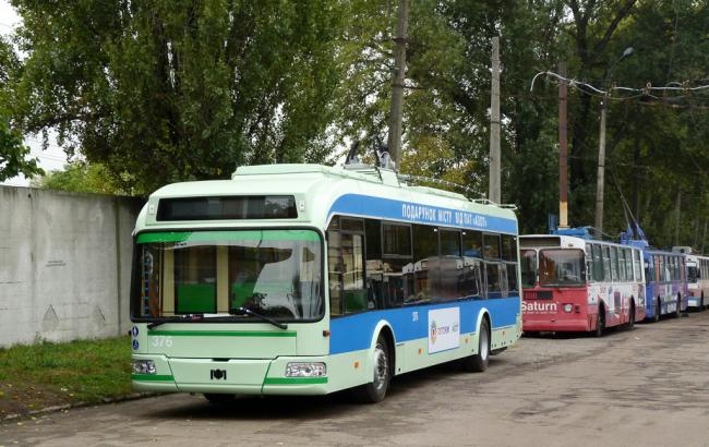У черкаських тролейбусах школярі та студенти їздитимуть безкоштовно