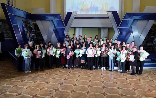 Готуються до відключень та працюють понаднормово: Кличко привітав соцпрацівників Києва