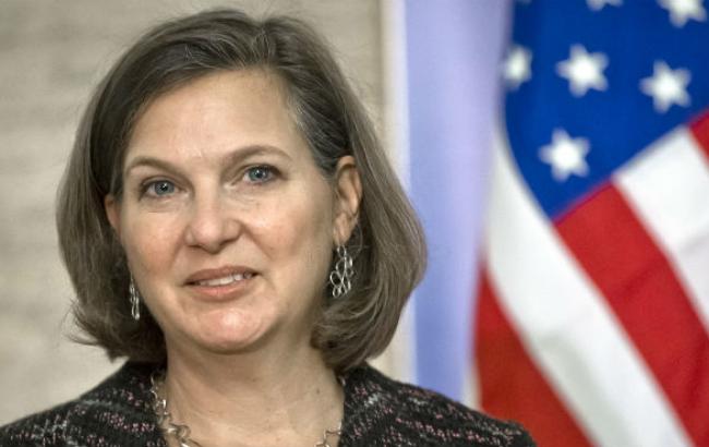 Помощник госсекретаря США Нуланд посетит Украину 20-23 ноября