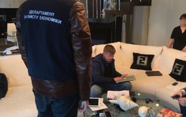 Фірма вкрала 14,4 млн гривень на будівництві казарми