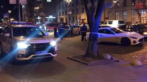 В Киеве владелец элитного авто устроил стрельбу после ДТП