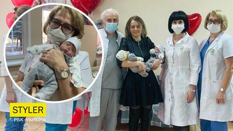 Во Львове медики три месяца выхаживали крошечных двойняшек: один весил меньше килограмма