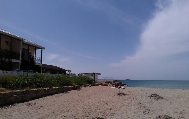 "Крым наш. Турист - нет": в сети показали фото пляжей под Евпаторией