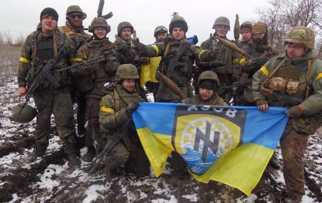 Интерпол объявил в розыск 2 добровольцев "Азова" из России