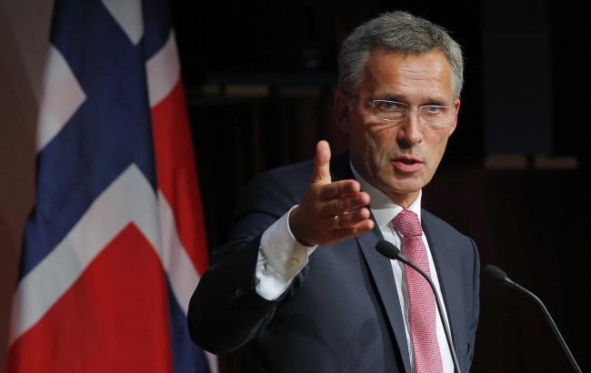 НАТО констатирует соблюдение перемирия и отвод вооружения на Донбассе