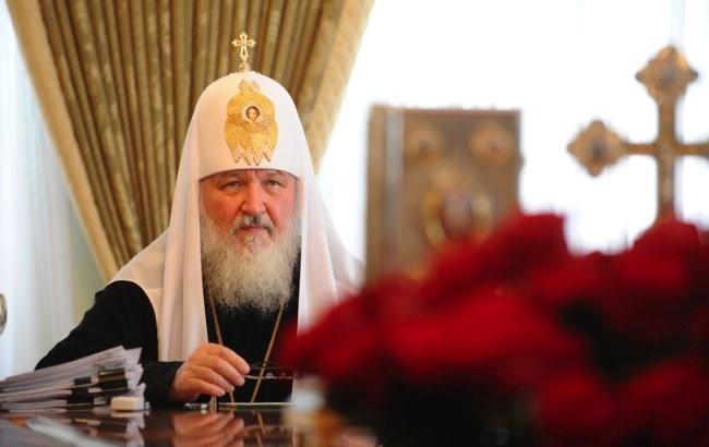 Російські священики звинуватили патріарха Кирила в єресі