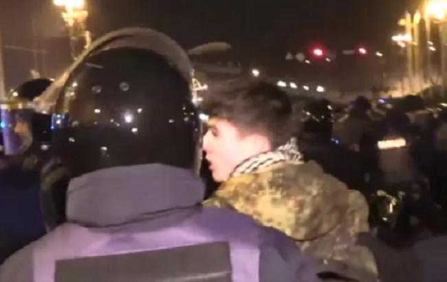 Зіткнення в Києві: постраждало щонайменше 10 осіб