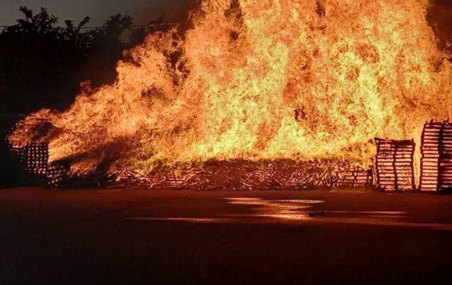 Росіяни обстріляли Дніпропетровську область: влучили в будинок