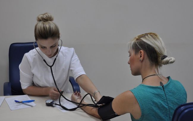 "Укрлендфарминг" выделил полмиллиона на лечение жителей сел