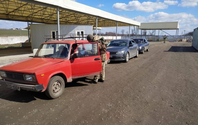 КПВВ "Гнутове" закриють на реконструкцію