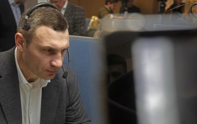 Кличко проинспектировал работу контактного центра Киева