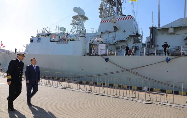 Кораблі НАТО в Одесі демонструють допомогу Україні, - Полторак