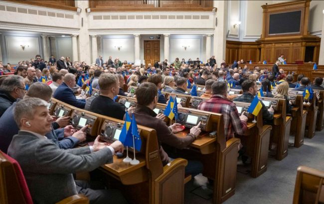 Жінок у ЗСУ захищатимуть краще: прийнятий законопроєкт передбачає нові правила дисципліни